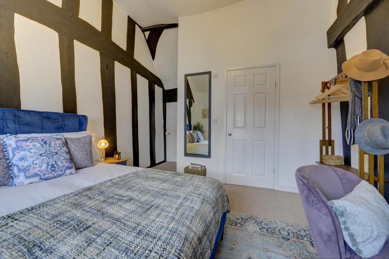 Loft Cottage: Tudor Retreat Near Stratford-Upon-Avon Exterior photo