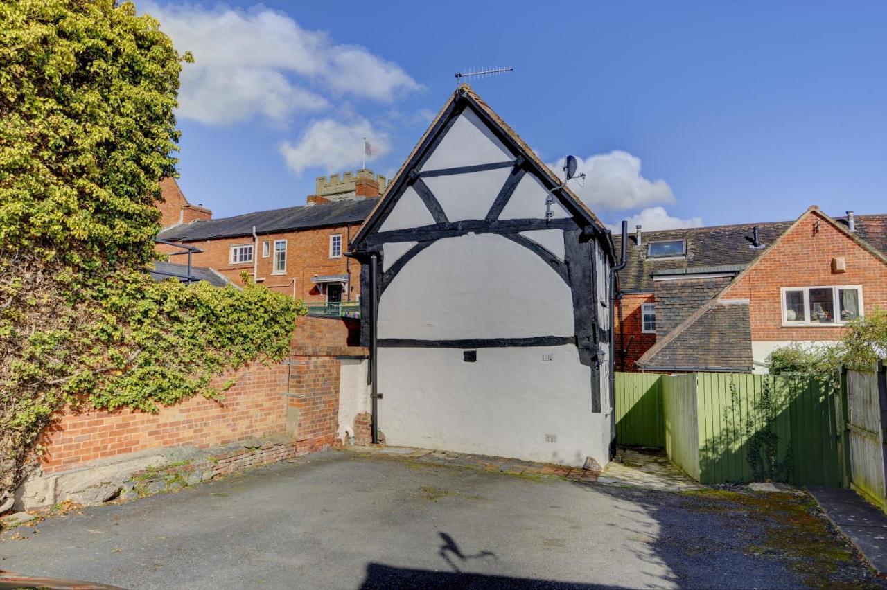 Loft Cottage: Tudor Retreat Near Stratford-Upon-Avon Exterior photo